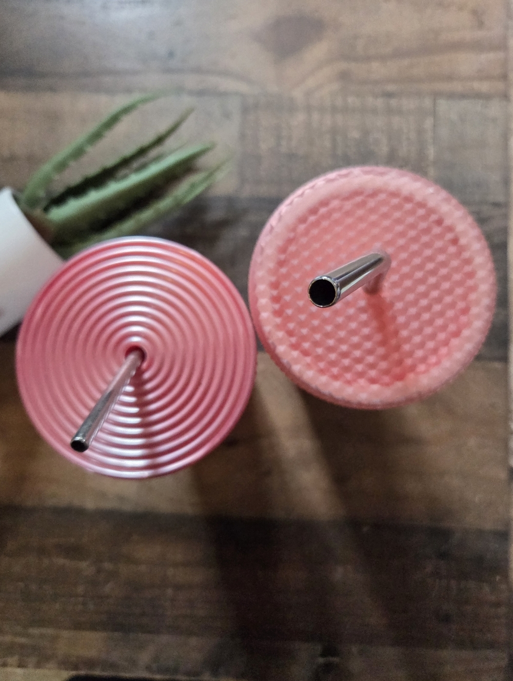 New STARBUCKS 24 Oz. Venti Cold '23 Mermaid Tumbler '22 Pink Lemonade Diamond - Picture 6 of 8